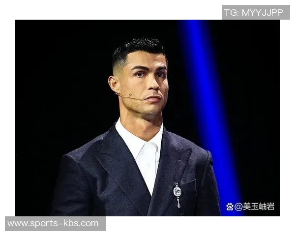 C罗获环球声望奖直言家人劝我停下但我仍能为球队贡献